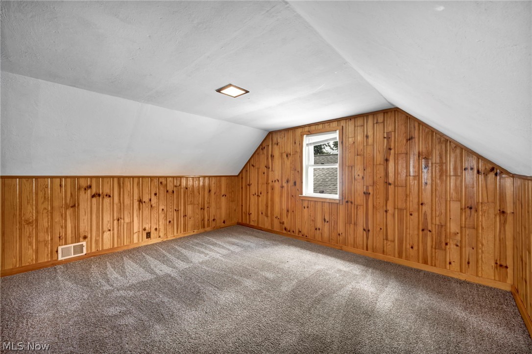 18401 Parkmount Avenue Cleveland OH 44135