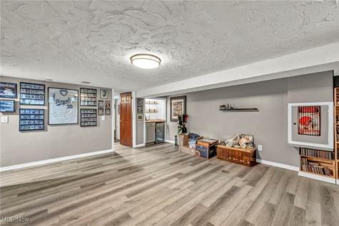 3285 Stoney Ridge Road Avon OH 44011