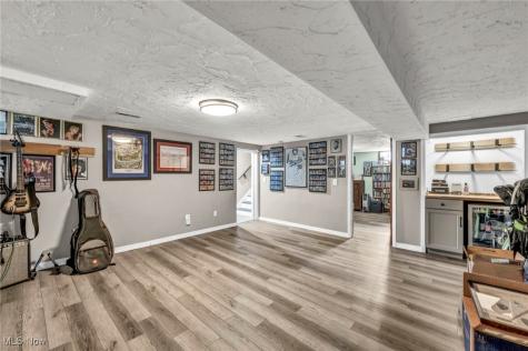 3285 Stoney Ridge Road Avon OH 44011