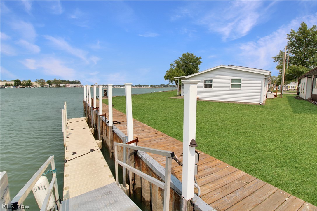 1660 N Compass Avenue Port Clinton OH 43452