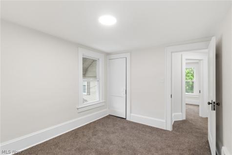 1201 East Avenue Akron OH 44307