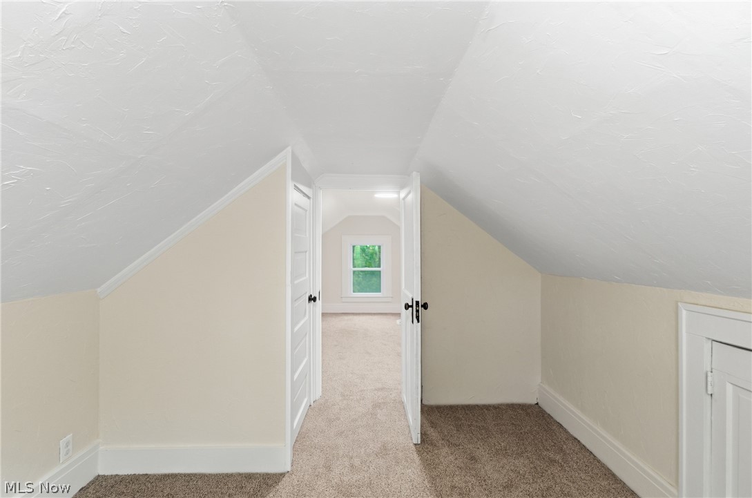 1201 East Avenue Akron OH 44307