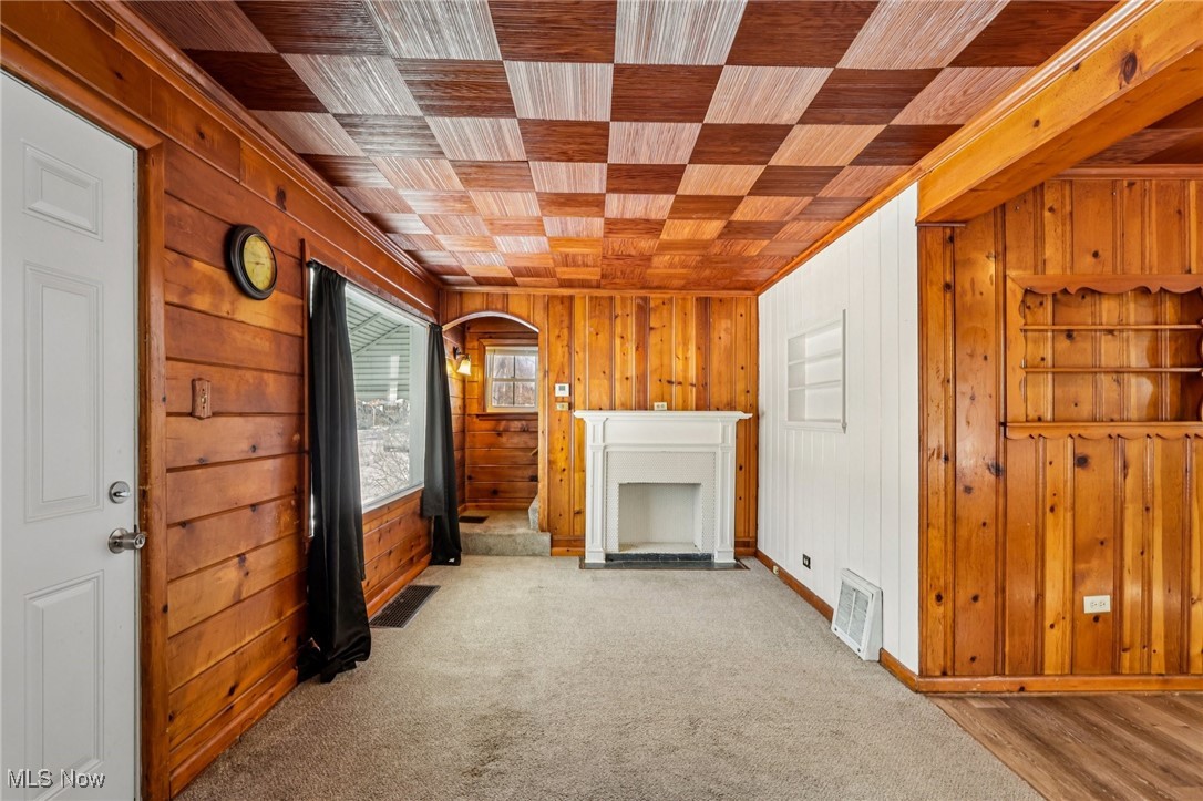 1243 Dietz Avenue Akron OH 44301