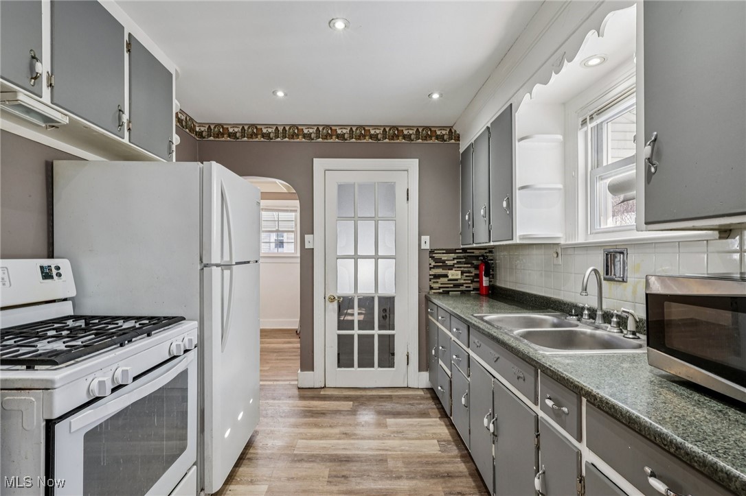 1243 Dietz Avenue Akron OH 44301