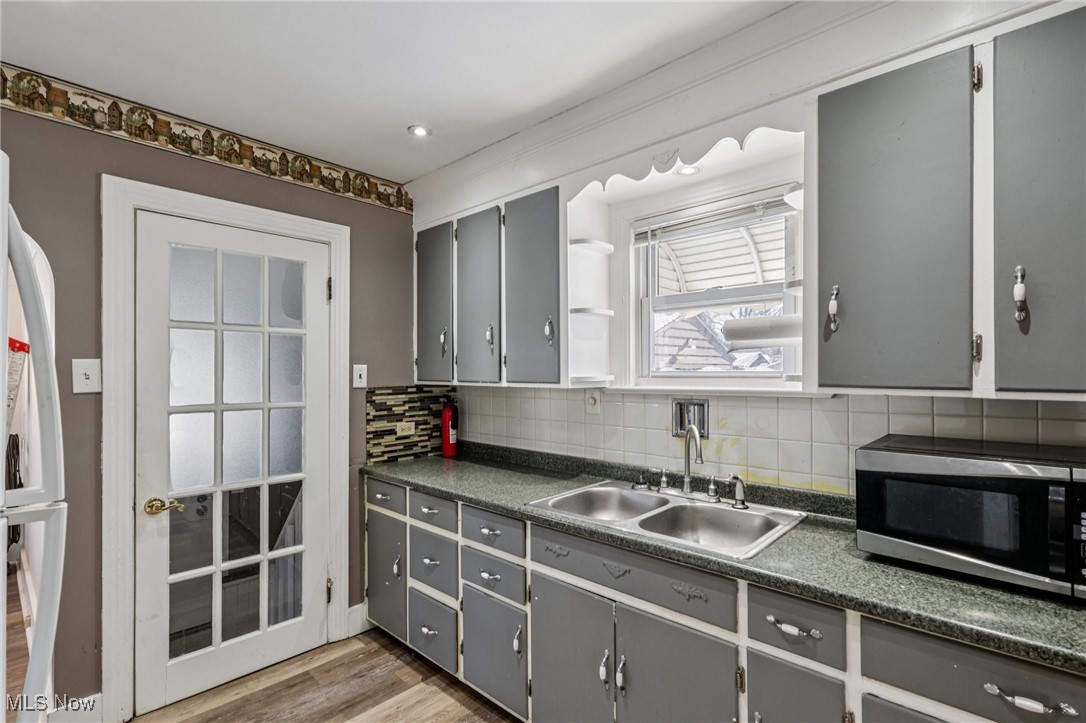 1243 Dietz Avenue Akron OH 44301