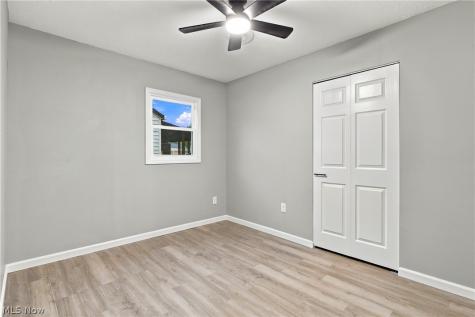 330 Roosevelt Avenue Elyria OH 44035