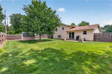 758 Abbe Road N Elyria OH 44035