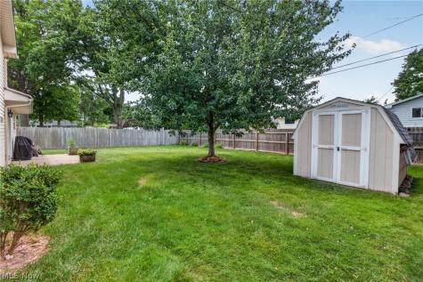 758 Abbe Road N Elyria OH 44035