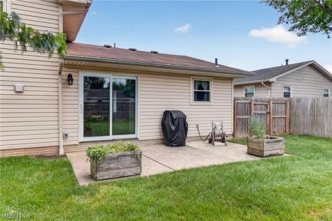 758 Abbe Road N Elyria OH 44035