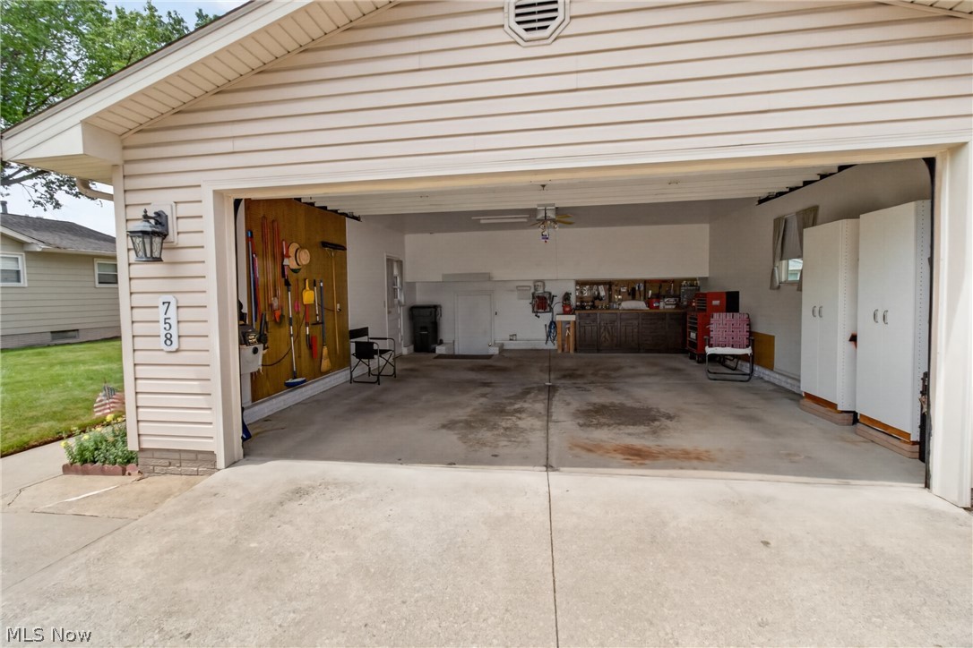 758 Abbe Road N Elyria OH 44035