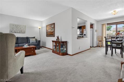 758 Abbe Road N Elyria OH 44035