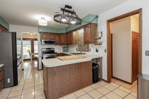 5710 Whispering Pines Place Lorain OH 44053