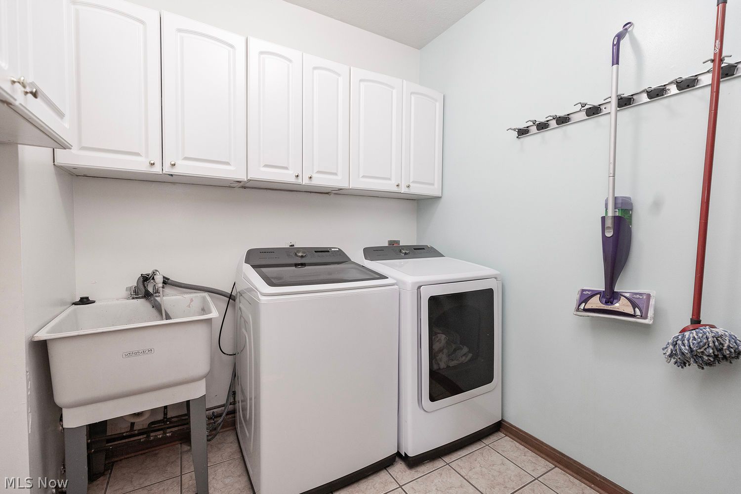 5710 Whispering Pines Place Lorain OH 44053
