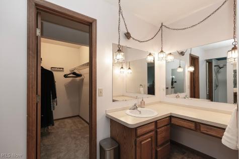 5710 Whispering Pines Place Lorain OH 44053