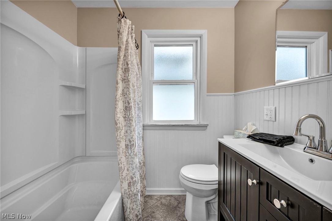 391 E 324th Street Willowick OH 44095