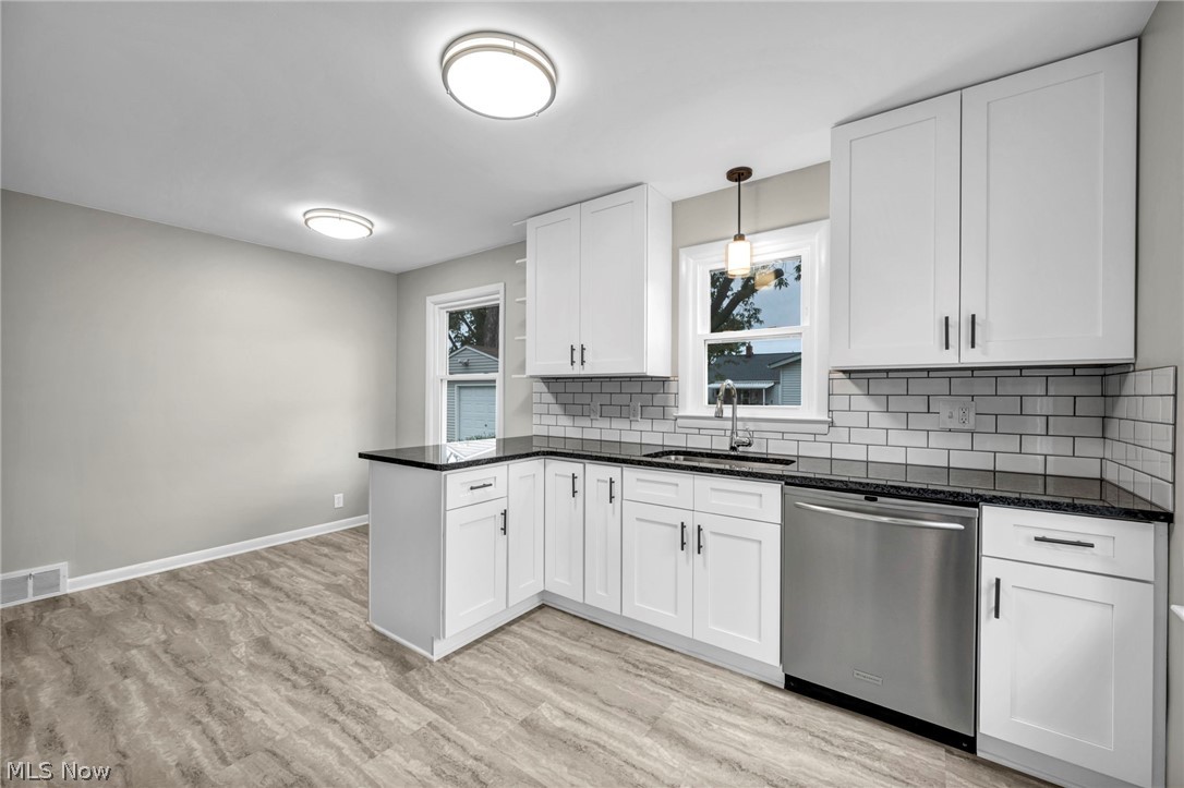391 E 324th Street Willowick OH 44095