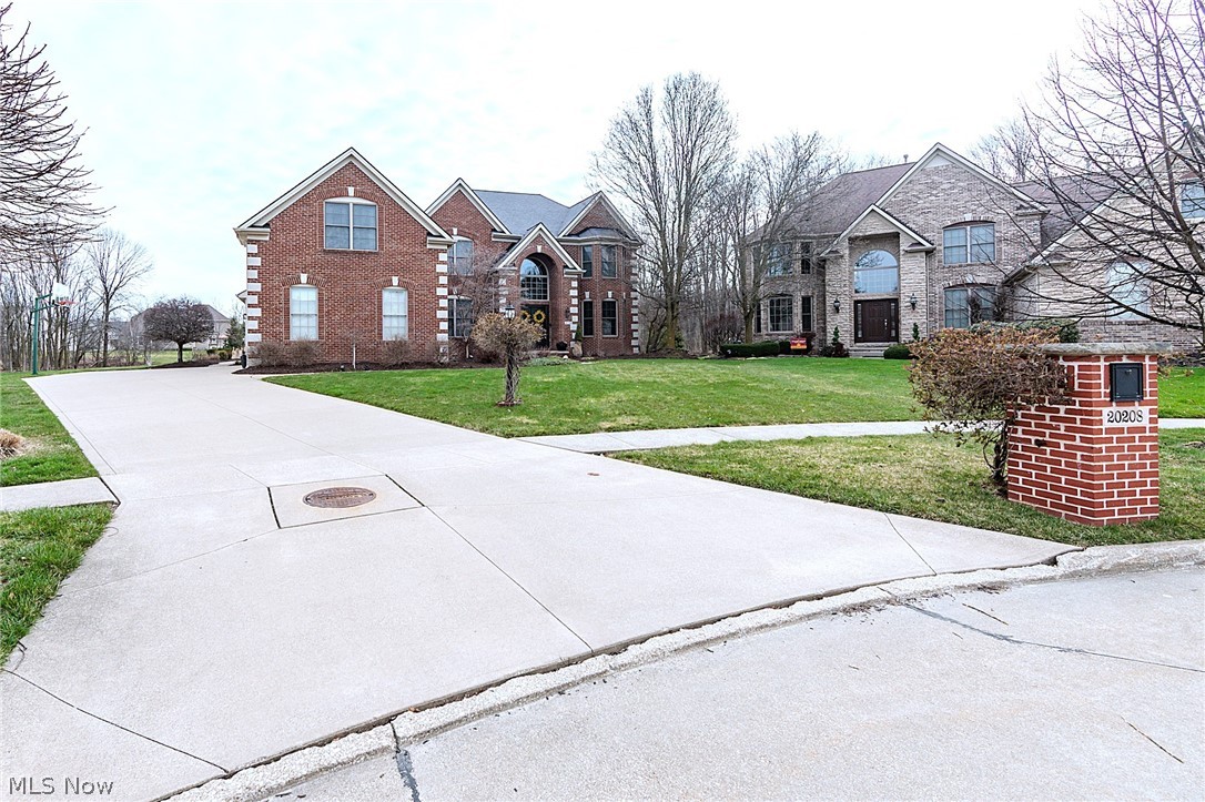 20208 E Donegal Lane Strongsville OH 44149
