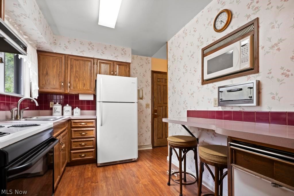 2502 Eastlawn Street Lorain OH 44052