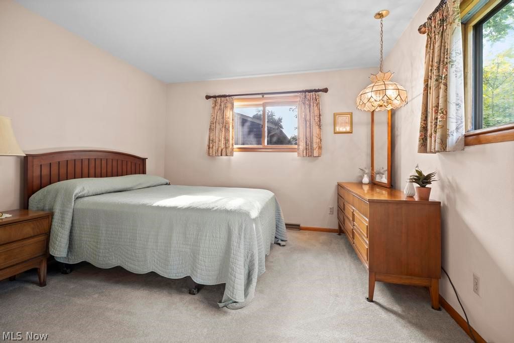 2502 Eastlawn Street Lorain OH 44052