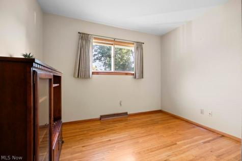 2502 Eastlawn Street Lorain OH 44052