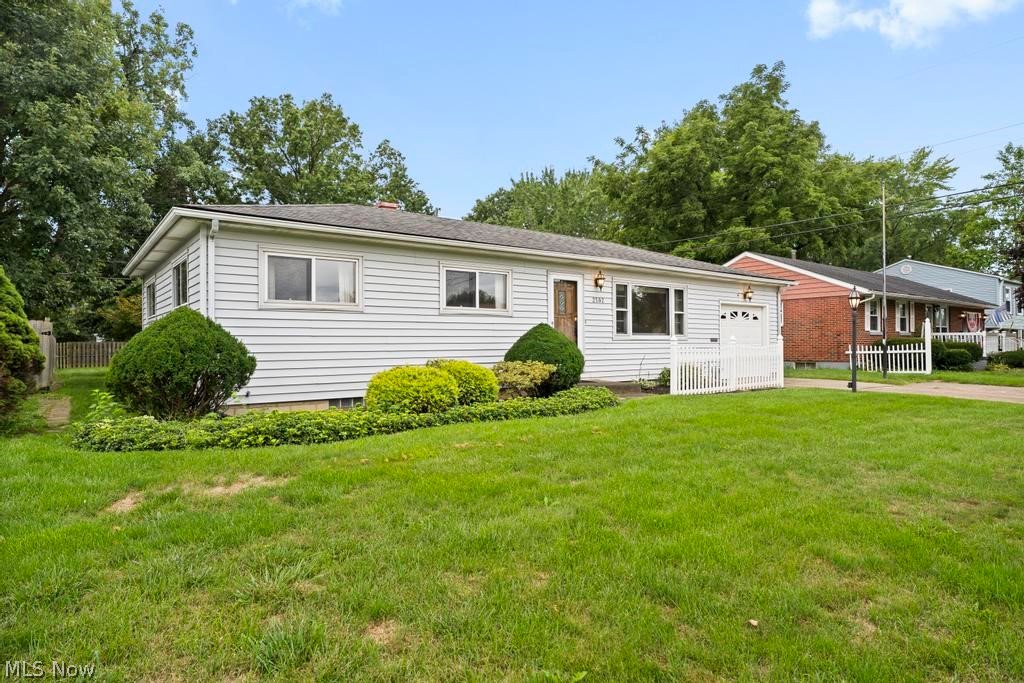 2502 Eastlawn Street Lorain OH 44052