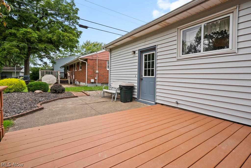 2502 Eastlawn Street Lorain OH 44052