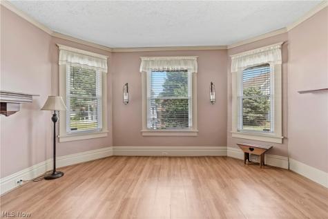 105 8th Street SW Massillon OH 44647