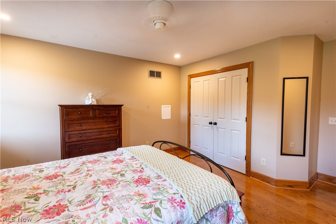 12065 Mallards Petersburg OH 44454