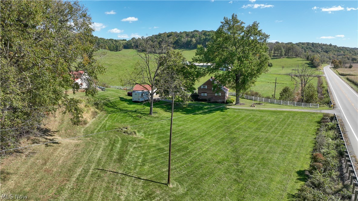 9805 State Route 250 SE Dennison OH 44621