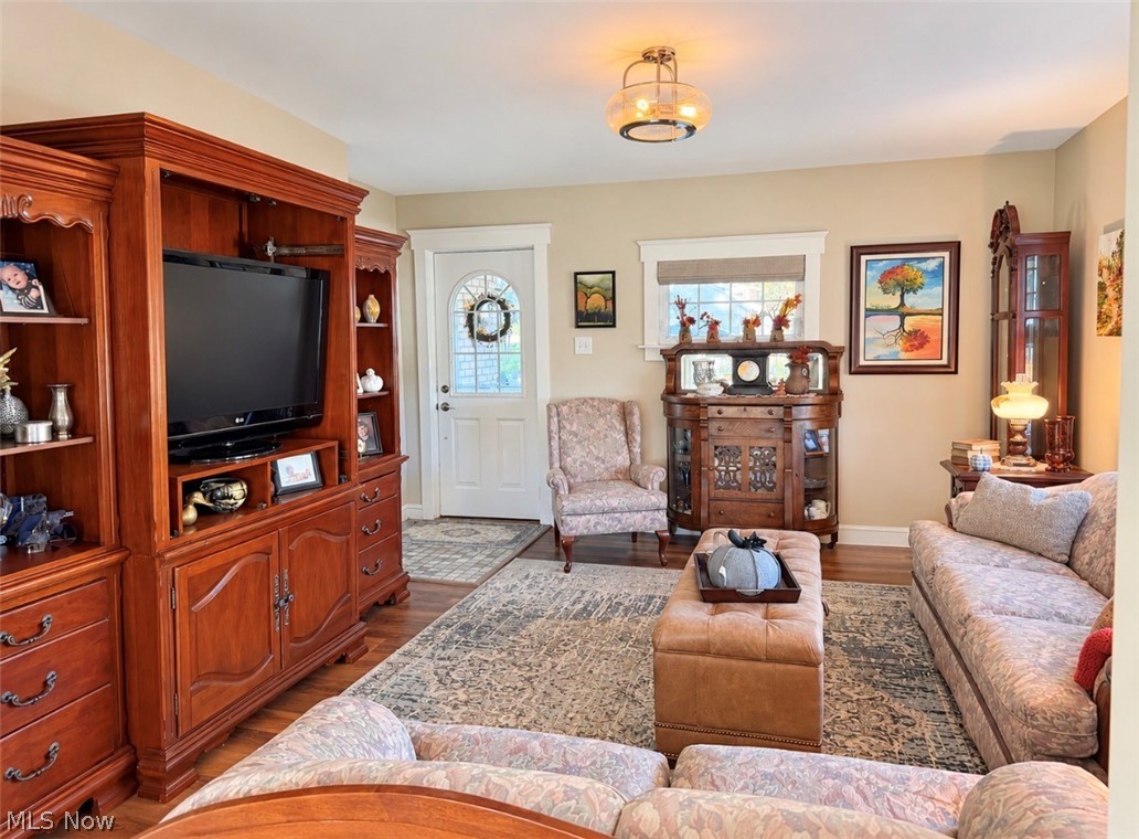 9805 State Route 250 SE Dennison OH 44621