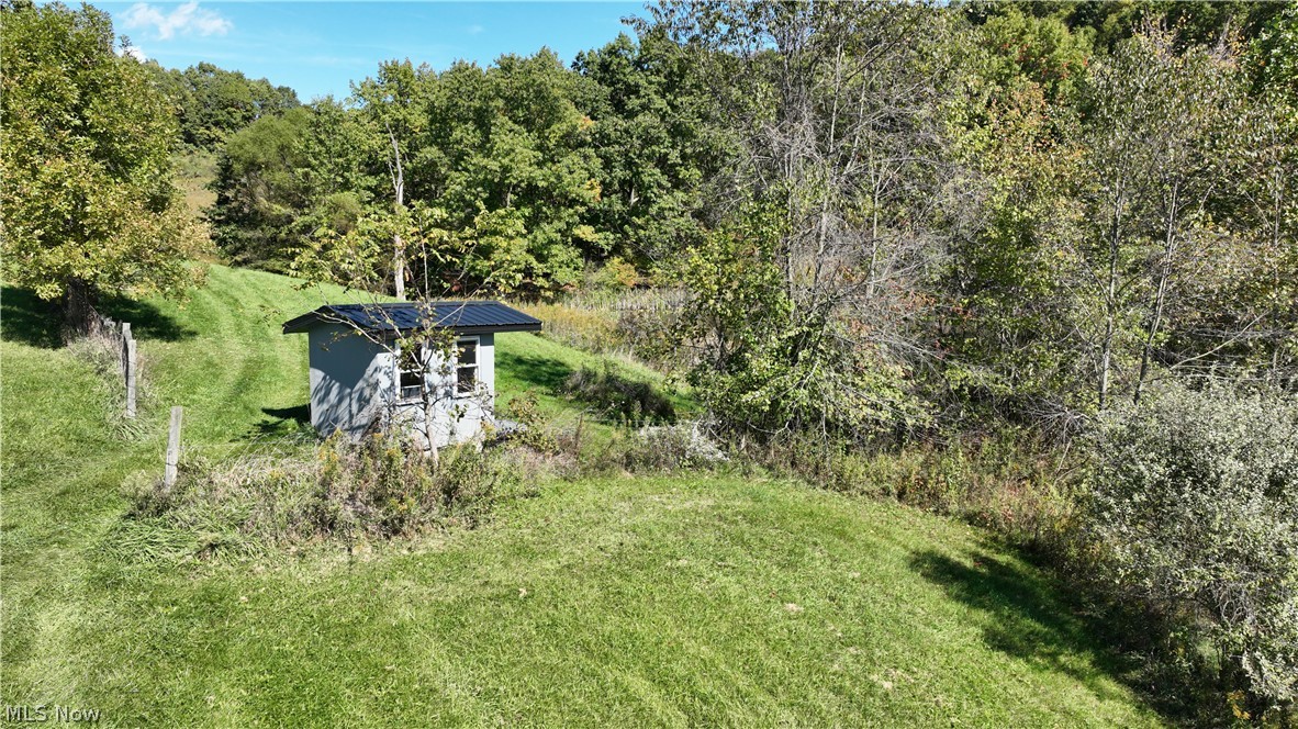 9805 State Route 250 SE Dennison OH 44621