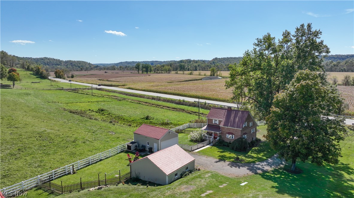 9805 State Route 250 SE Dennison OH 44621