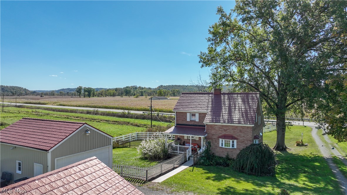 9805 State Route 250 SE Dennison OH 44621