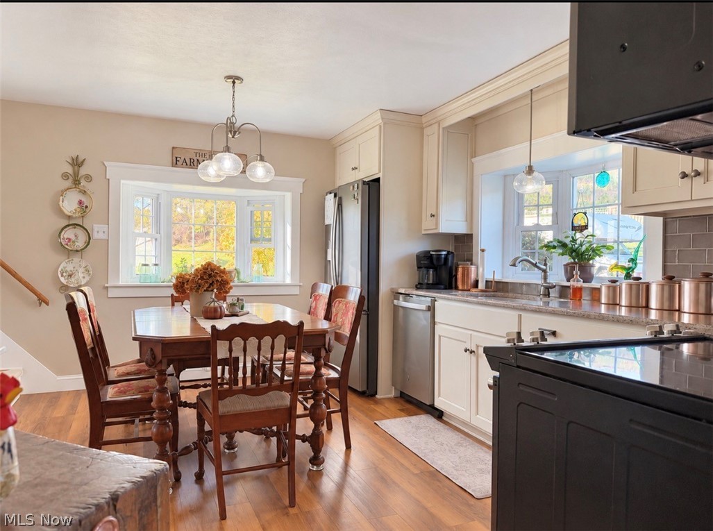 9805 State Route 250 SE Dennison OH 44621