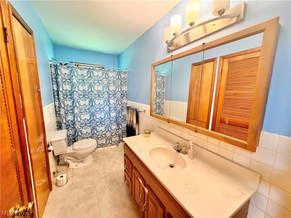 728 Hazelwood Drive Vermilion OH 44089