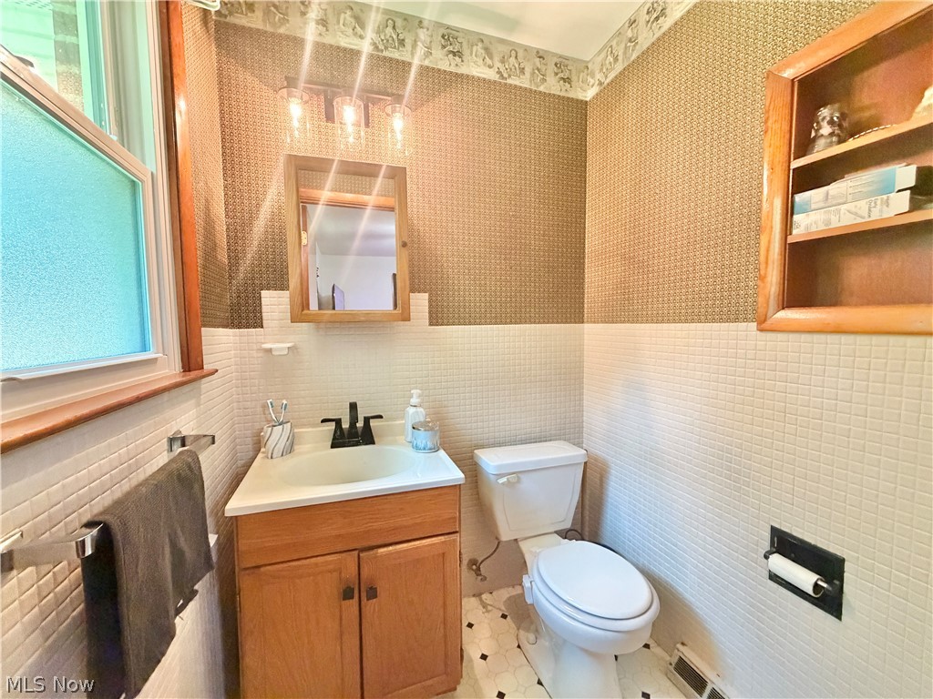 728 Hazelwood Drive Vermilion OH 44089