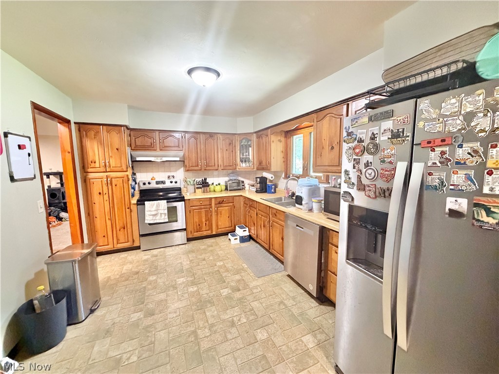 728 Hazelwood Drive Vermilion OH 44089