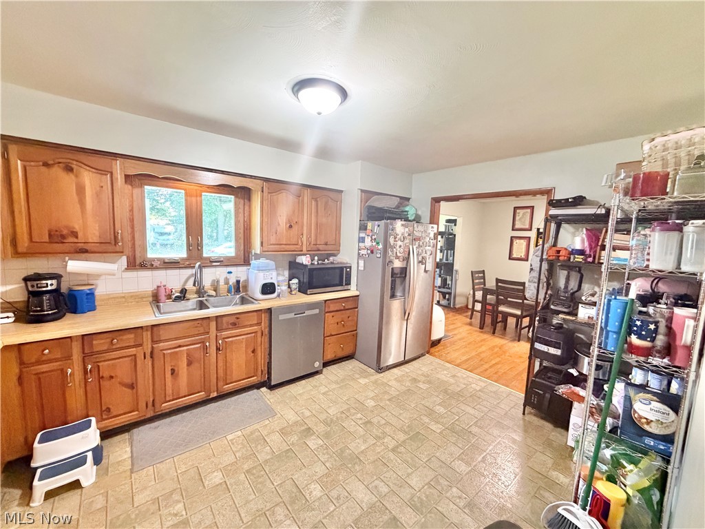 728 Hazelwood Drive Vermilion OH 44089