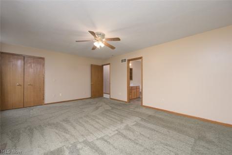 735 28th Street NW Massillon OH 44647