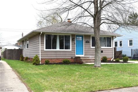 11062 Blossom Avenue Parma Heights OH 44130