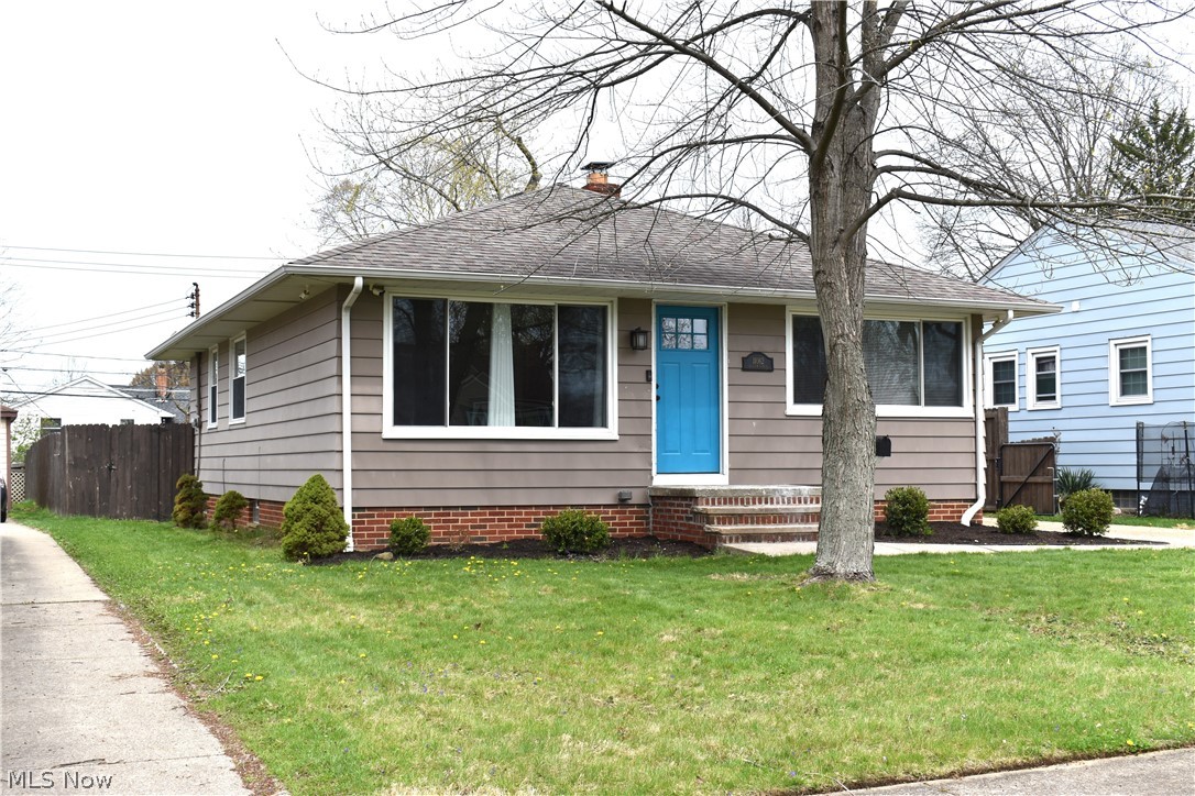 11062 Blossom Avenue Parma Heights OH 44130
