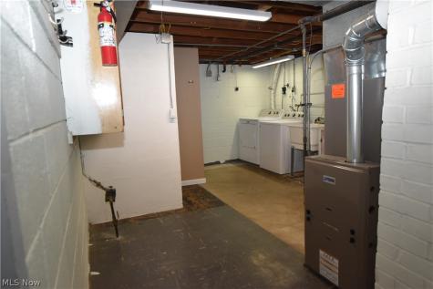 11062 Blossom Avenue Parma Heights OH 44130
