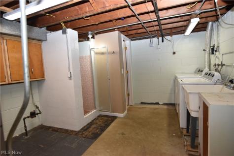 11062 Blossom Avenue Parma Heights OH 44130