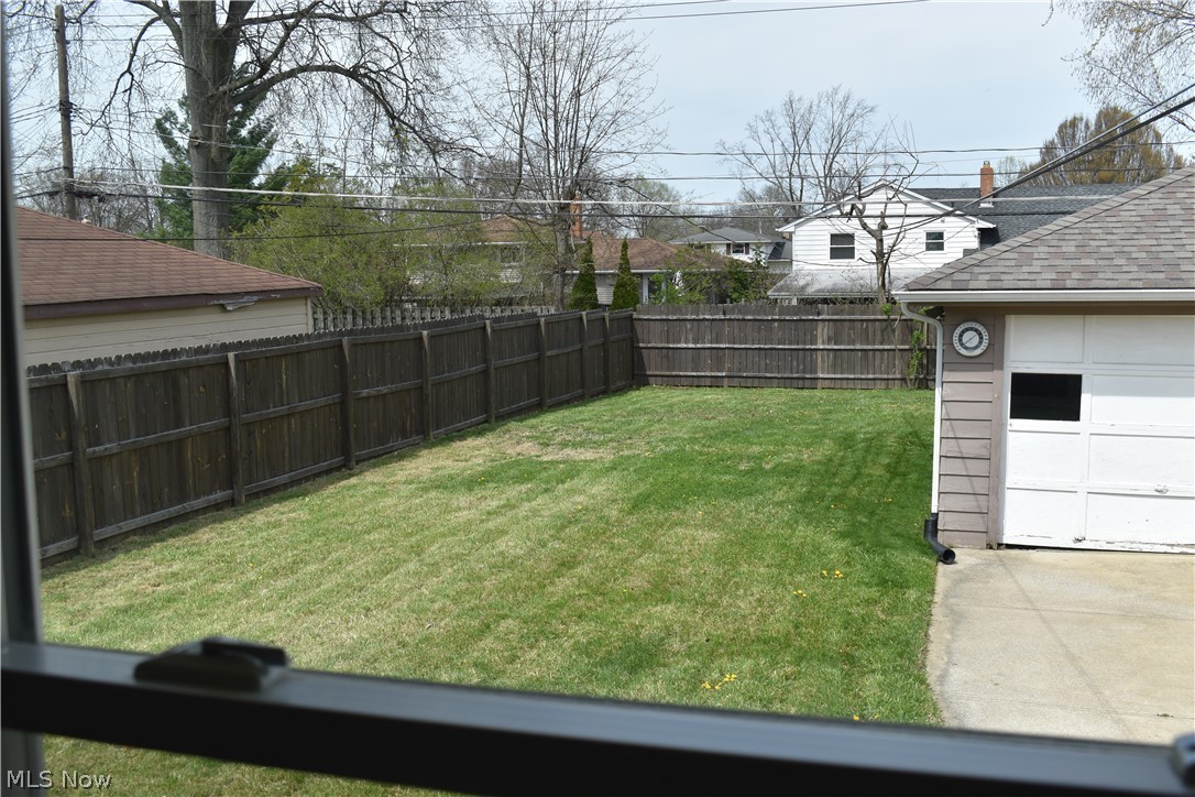 11062 Blossom Avenue Parma Heights OH 44130