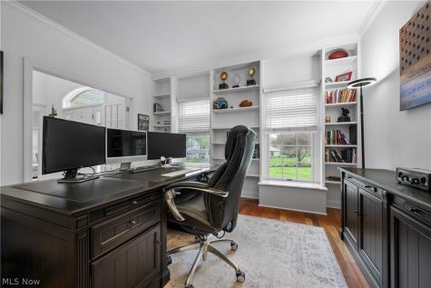 2515 Holgate Road Akron OH 44313