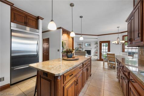 2515 Holgate Road Akron OH 44313