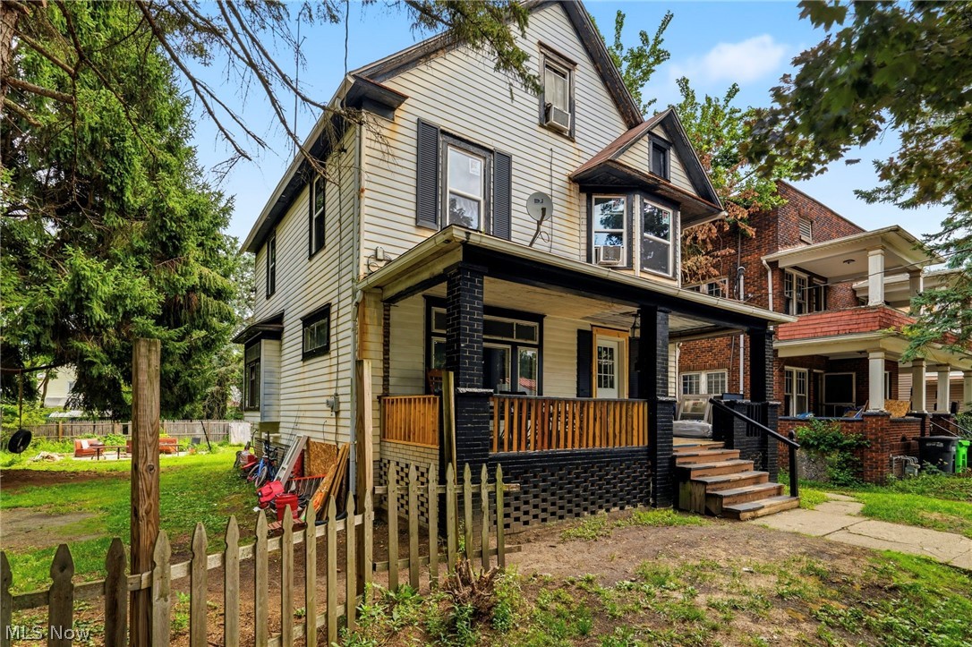 105 W Harrison Street Alliance OH 44601