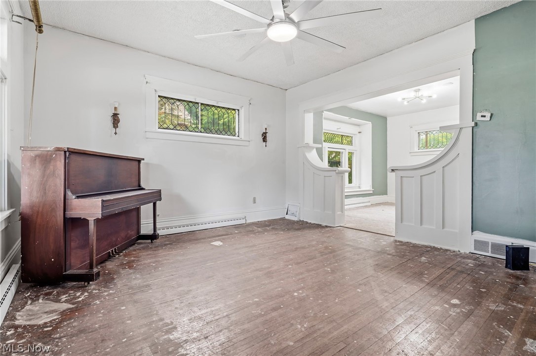 105 W Harrison Street Alliance OH 44601