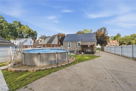 88 Ansel Avenue Akron OH 44312