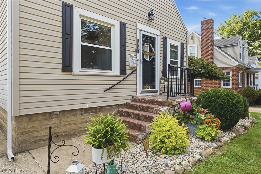 88 Ansel Avenue Akron OH 44312